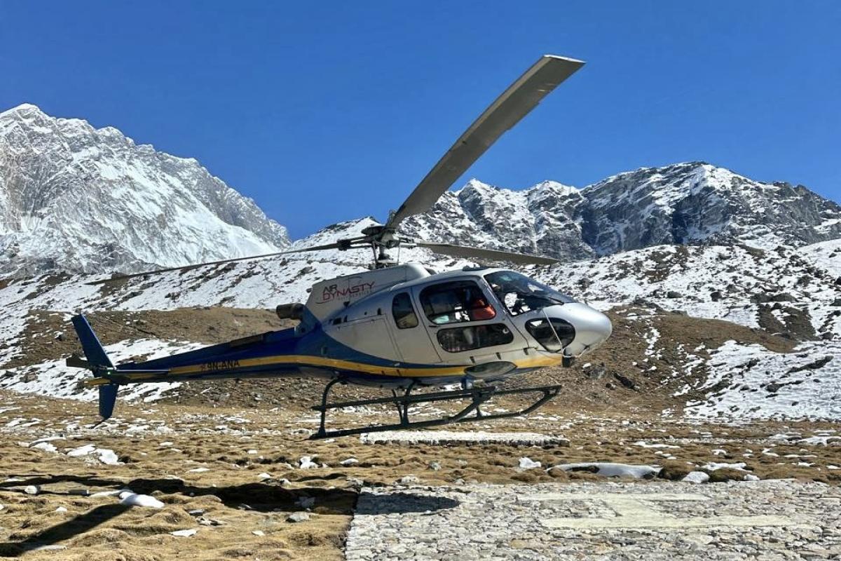 エベレストベースキャンプ（EBC）ヘリコプターツアー