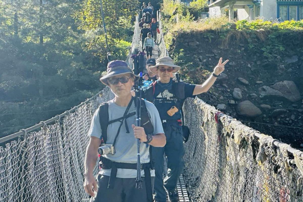 エベレストベースキャップトレッキング