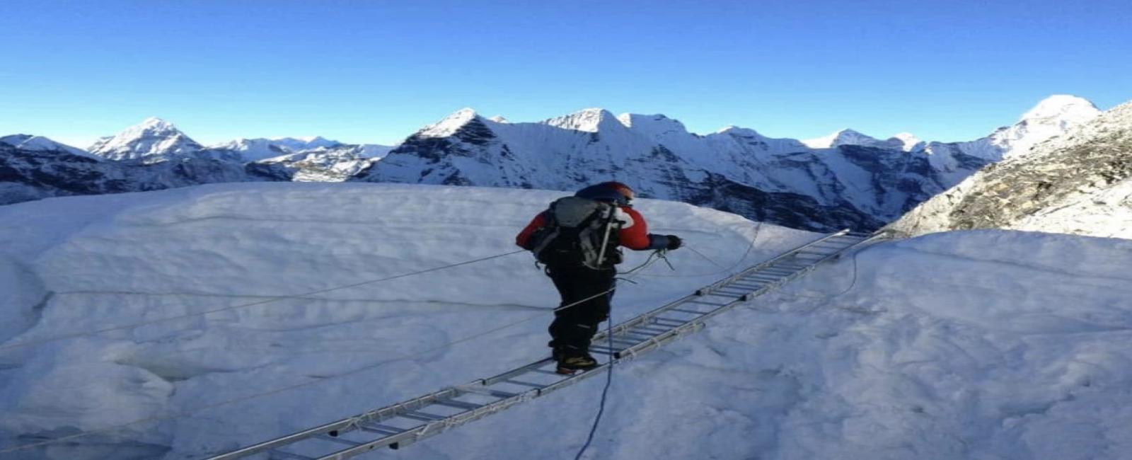 アイランドピーク登山
